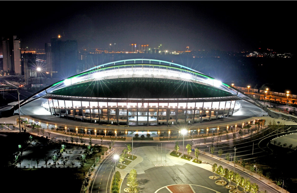 ?淮安鋼結(jié)構(gòu)屋面體育場(1)